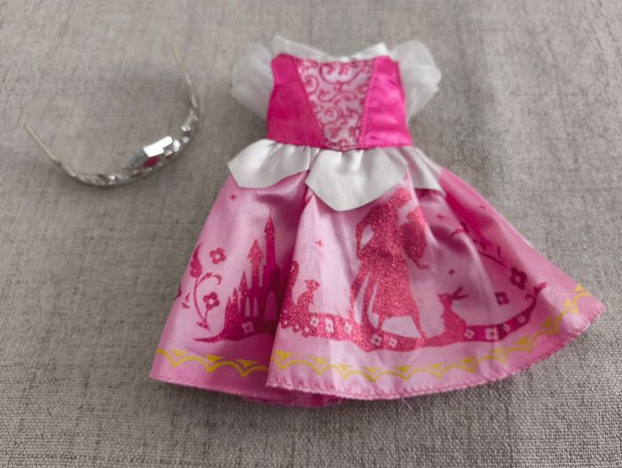 Tenue disney poupée animator aurore