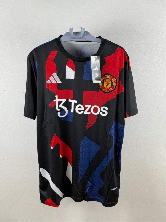 Maillot Manchester United Adidas – Pré-match Noir/Rouge – Taille M