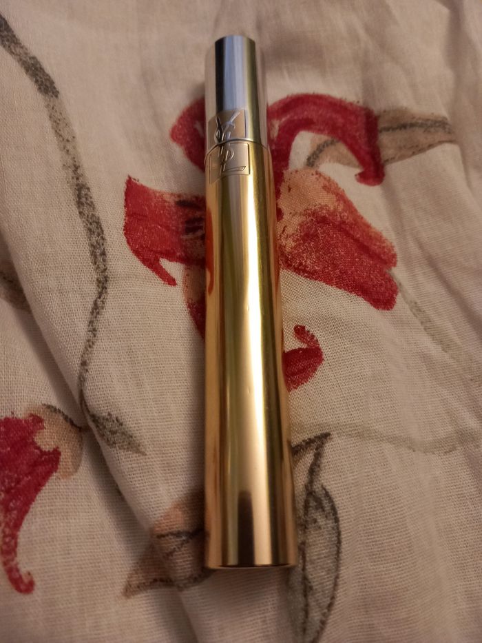 mascara yves saint laurent