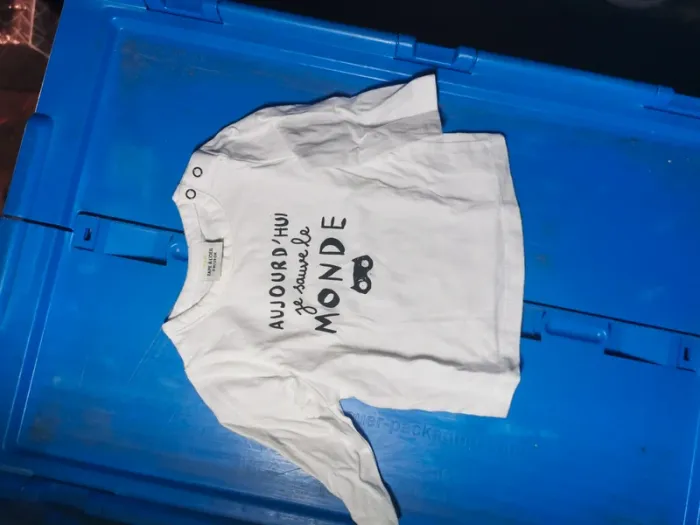 T-shirt