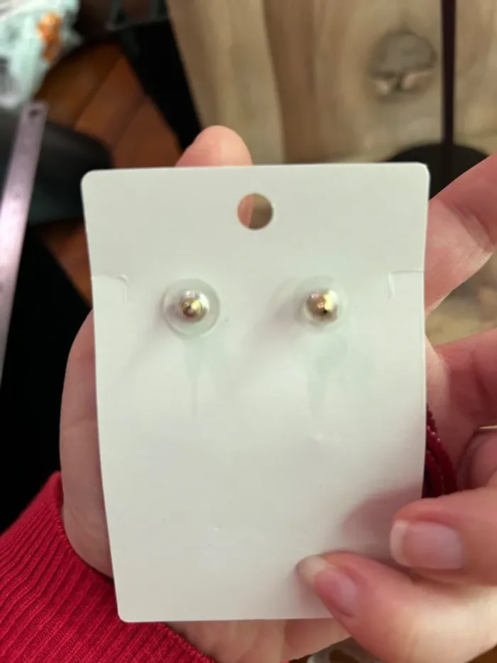 Boucles d'oreilles neuves - photo numéro 2