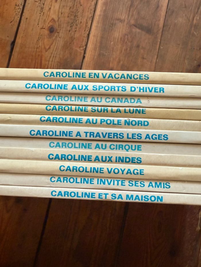 BE - Lot de 11 livres Caroline bd Grands albums Hachette anciens vintage blanc - photo numéro 4