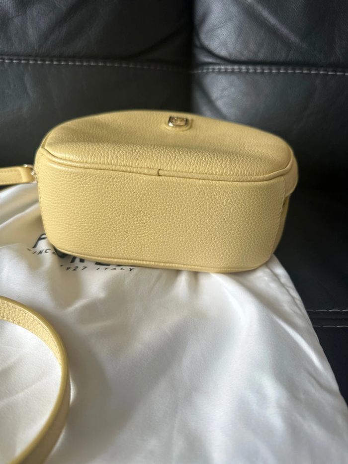 Sac cuir à bandoulière Furla - photo numéro 4