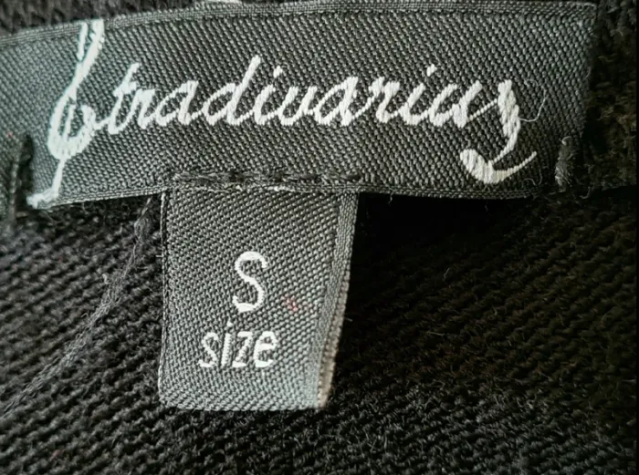 Robe noire tulle plumetis Stradivarius Taille S - photo numéro 5
