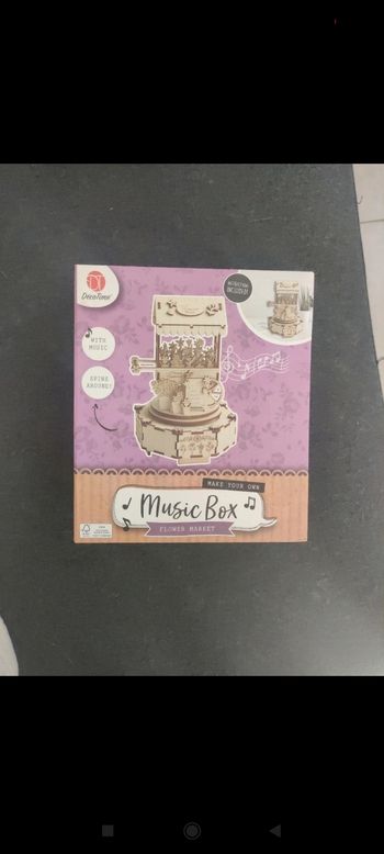 Music box flower market création de boite à musique  neuve jamais servi
