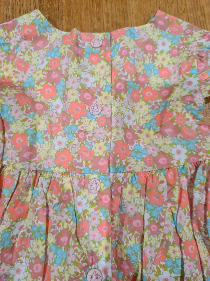 Robe fleurs - photo numéro 3