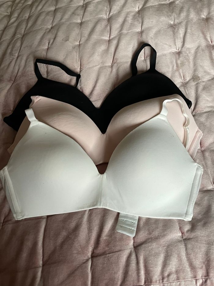 Soutien gorge spécial tee shirt - photo numéro 2