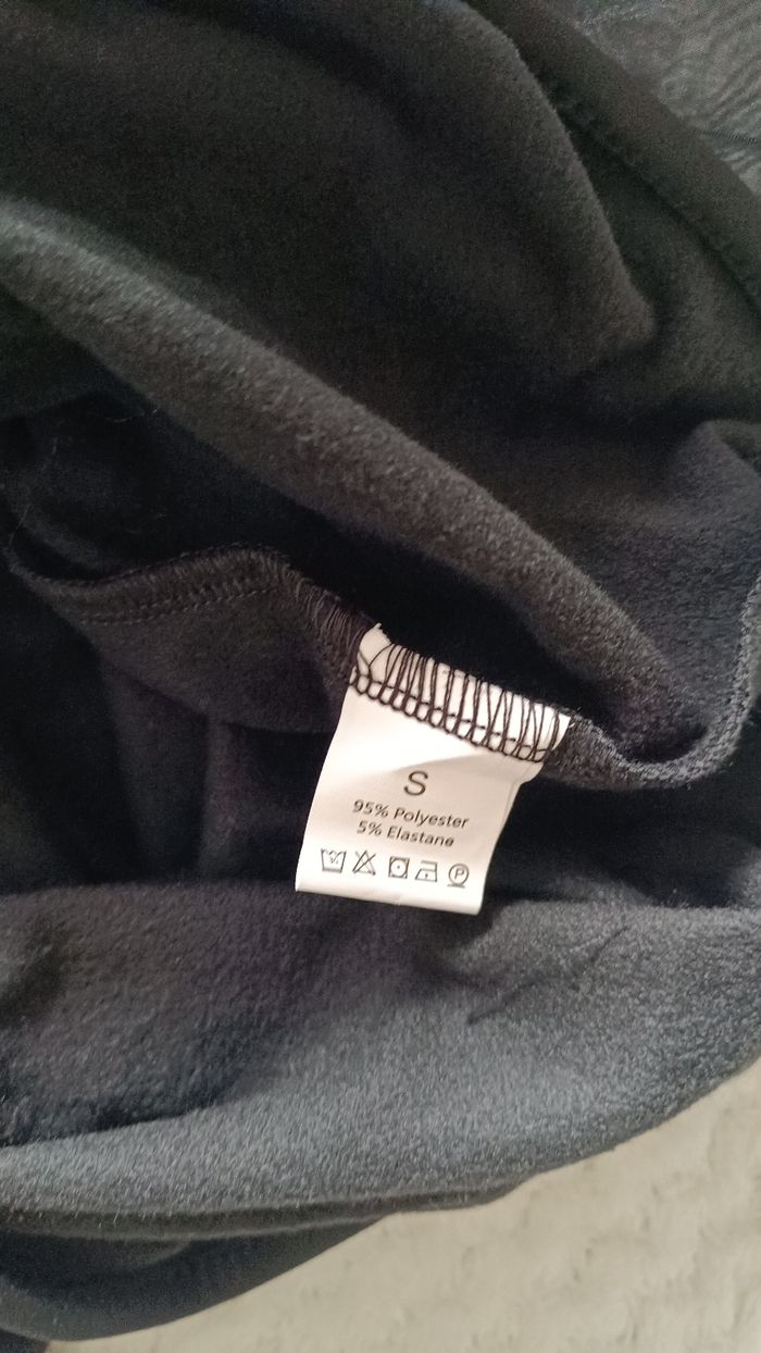 Body de fête taille S neuf - photo numéro 4