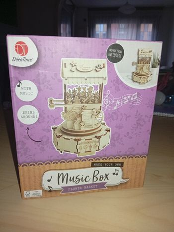 Music Box DecoTime