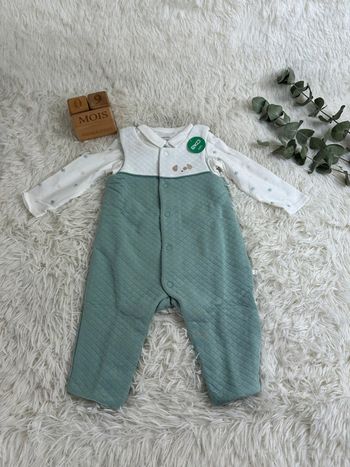 Combinaison Obaibi taille 9 mois