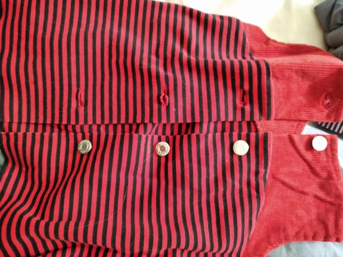 Robe rouge + gilet 18 mois - photo numéro 6