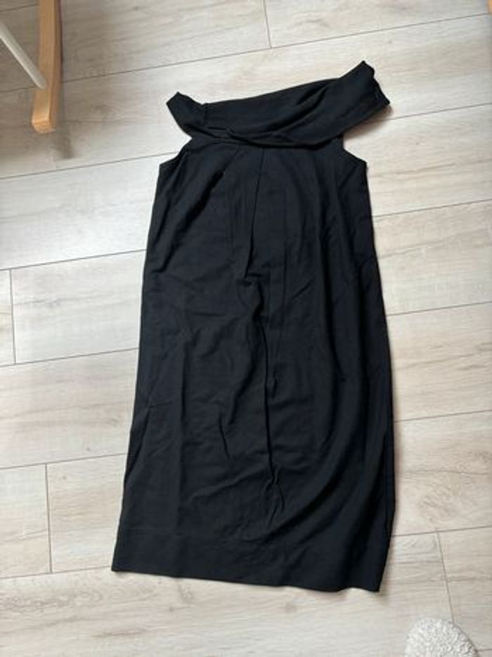 Robe noir
