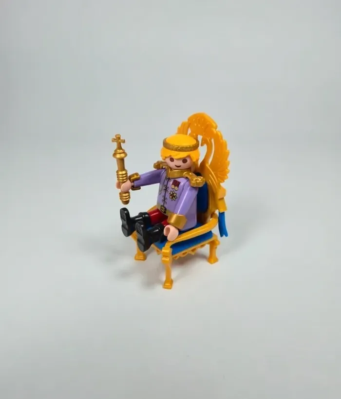 Playmobil Figurine Médiéval prince et son trône - photo numéro 2