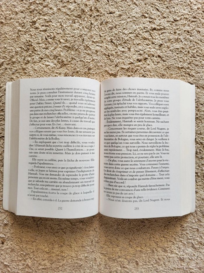 Roman jeunesse La Belle Sauvage – La Trilogie de la Poussière, Livre 1 de Philip Pullman - photo numéro 6