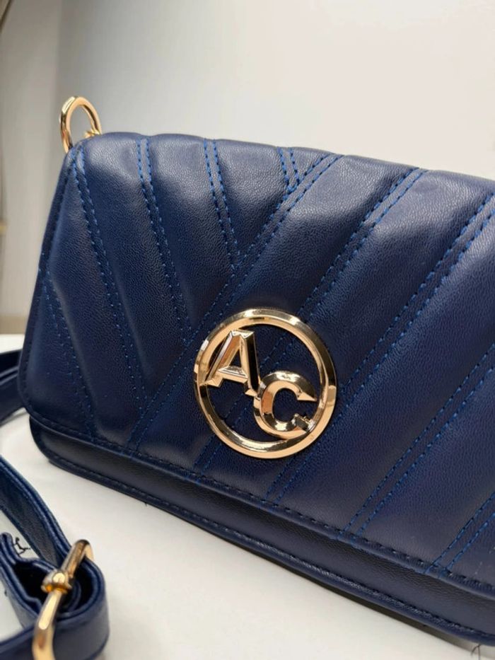 🦋 Magnifique sac a Bandoulière American College / bleu Marine 🦋 - photo numéro 2