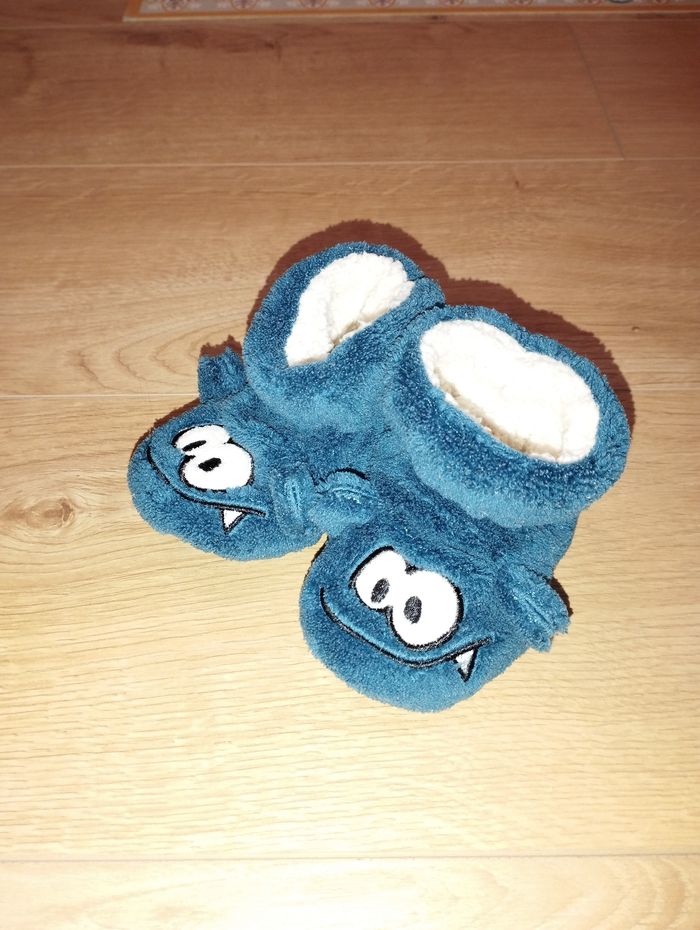 Chaussons isotoner 17-18 - photo numéro 2