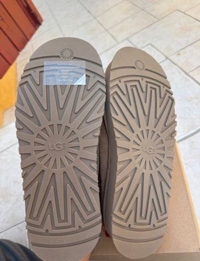Ugg tazz marron - photo numéro 2