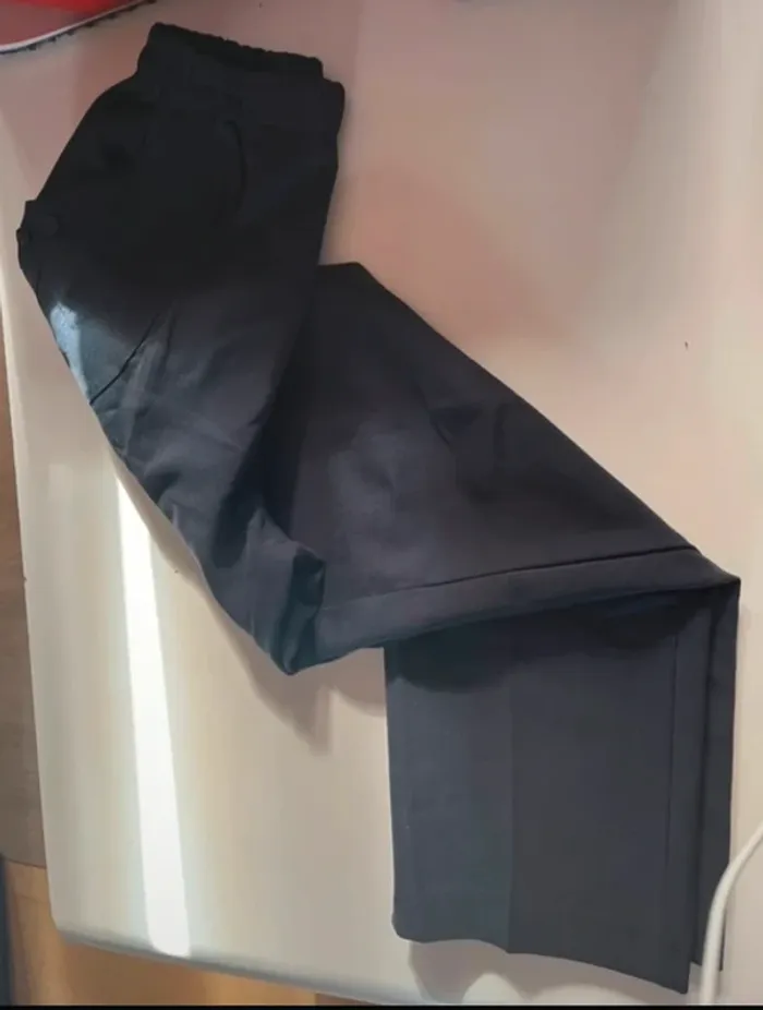 Pantalon marine en 38 - photo numéro 2