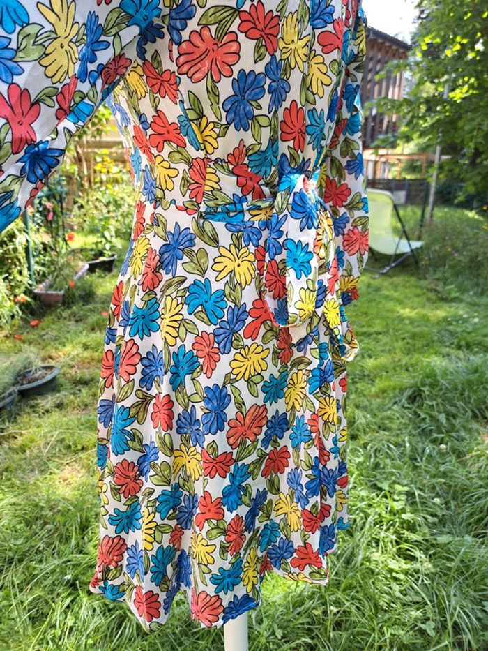 Robe colorée cintrée - photo numéro 5