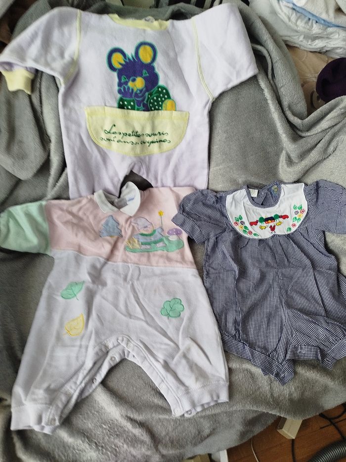 3 tenues bébé - photo numéro 2