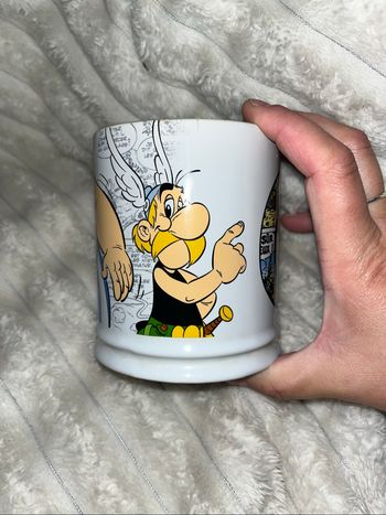Tasse Astérix lettre C