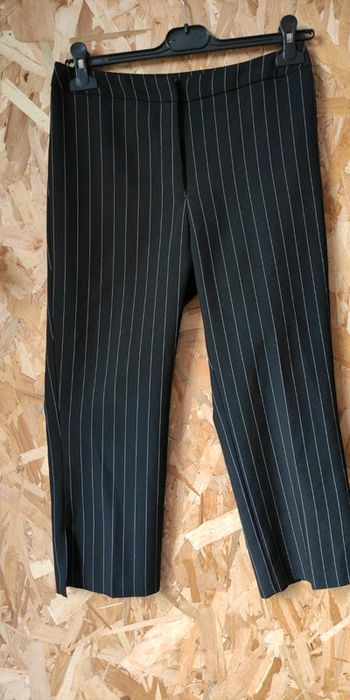 Pantacourt noir rayé