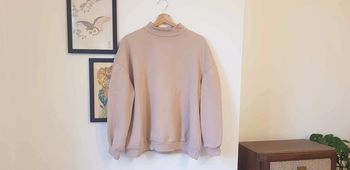 Sweat-shirt manches longues et col montant beige