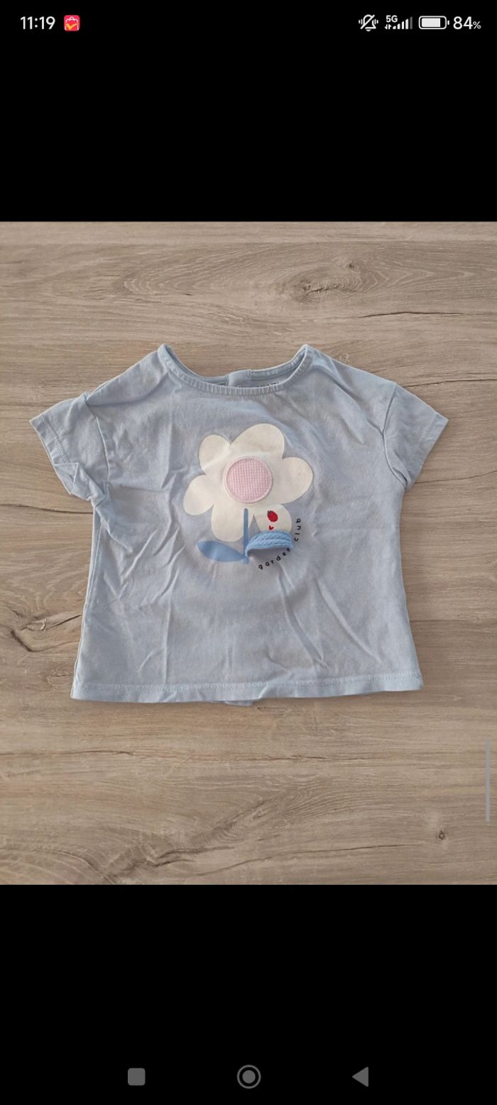 Tee shirt taille 9 mois