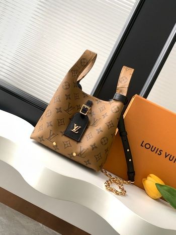 Louis Vuitton  Atlantis BB  M400