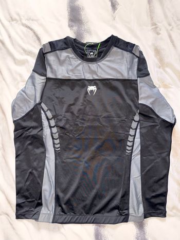 Rashguard Venum manches longues noir - MMA / Grappling - L - Neuf