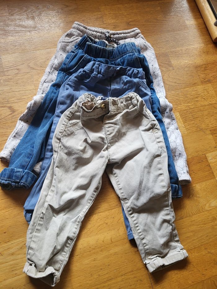 Lot pantalons 24 mois