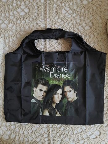 Grand sac fourre tout, souple, noir imprimé The Vampire Diaries