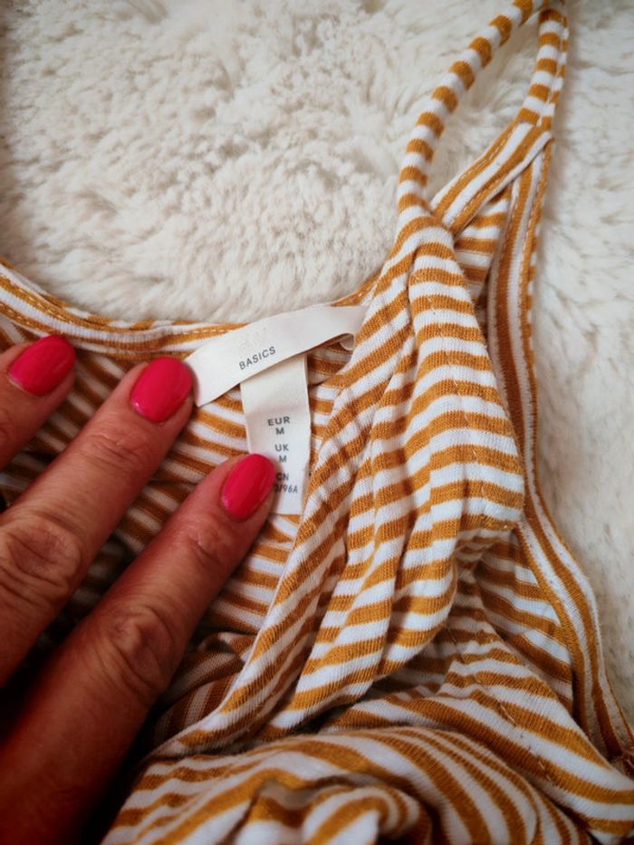 Lot Robes été débardeur rayée h et m 38 - photo numéro 5