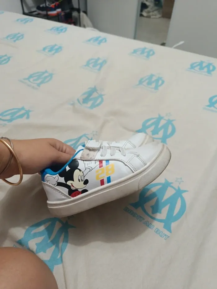 Basket mickey taille 25 - photo numéro 4