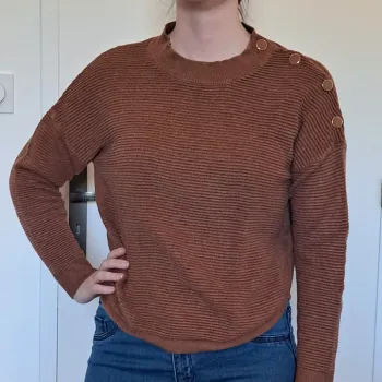 Pull marron bonobo