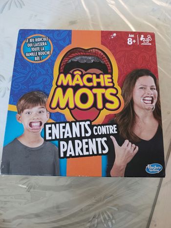 Jeu de société mâche mots Hasbro