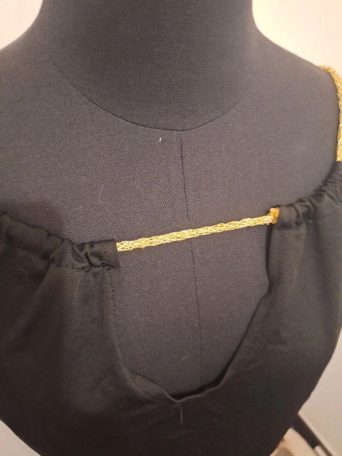 T-shirt manches courtes pour Femme taille M très bon état - photo numéro 5