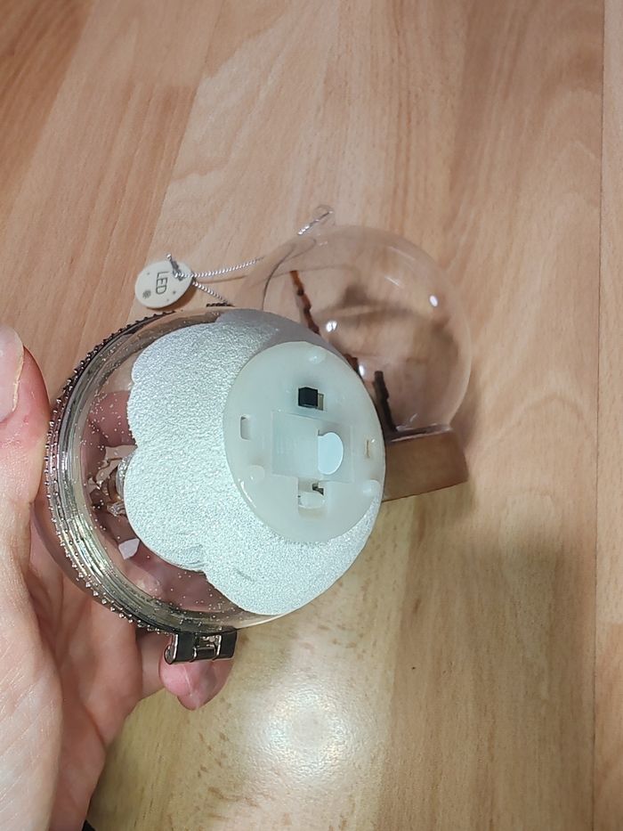 Lot de 2 boules de Noël qui s'illuminent - photo numéro 4