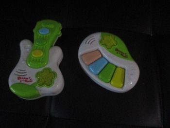 Lot de 2 instruments de musique