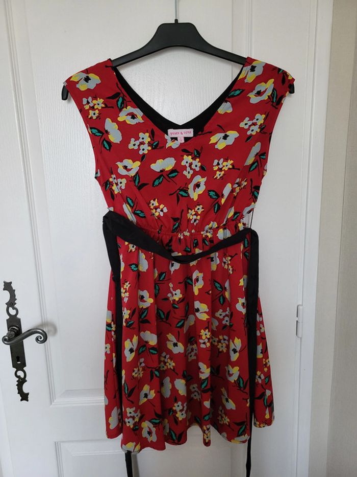 Robe rouge fleurie Peace & Love