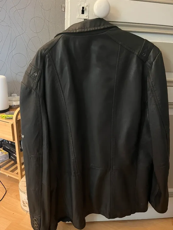 Veste de moto en cuir - photo numéro 5