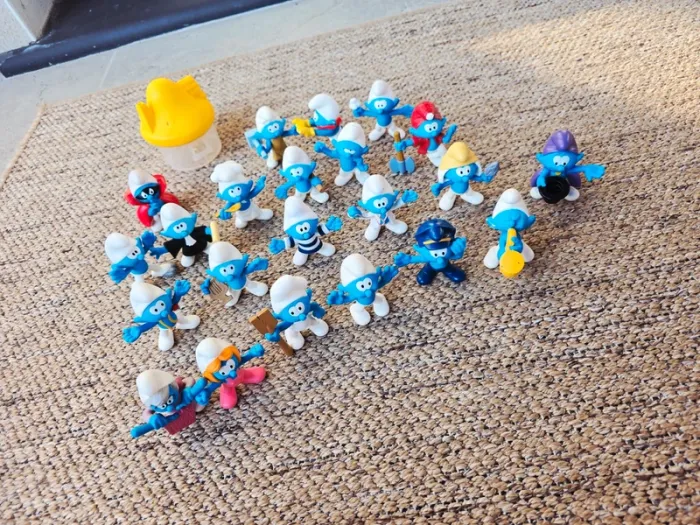 Lot 23 Jouets figurines Schtroumpfs Mcdo - photo numéro 13