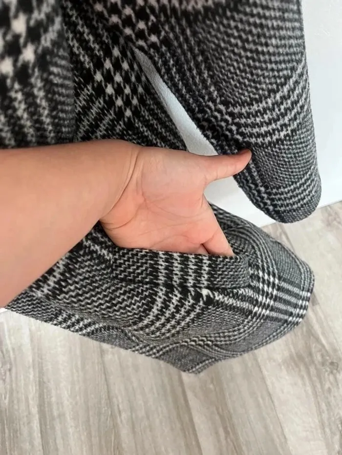 Manteau à carreaux - photo numéro 4