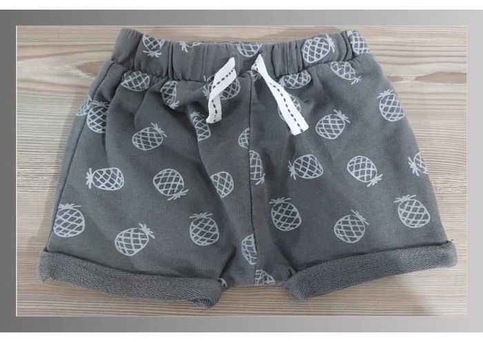 Short kiabi gris 6 mois