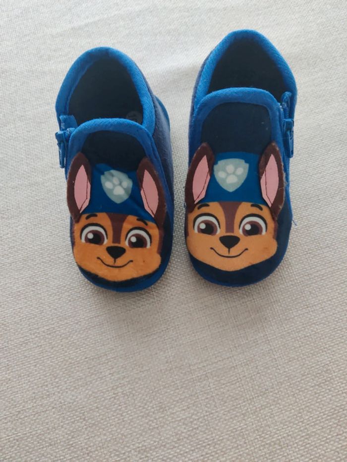 Chaussons bleu - photo numéro 2