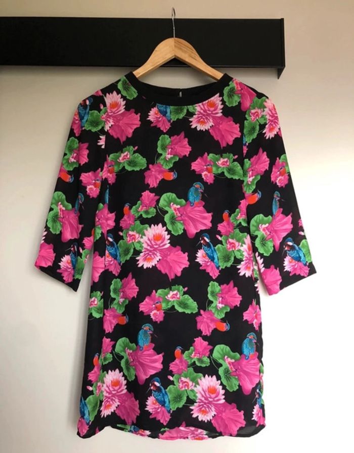 Robe courte fleurie Vero Moda XS