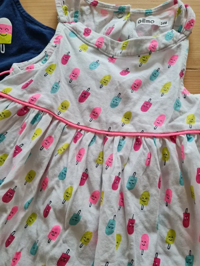 Lot robe 24 mois - photo numéro 2