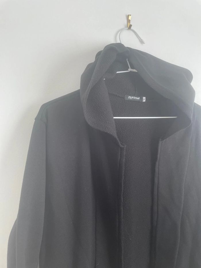 Veste à capuche asymétrique t. XL - photo numéro 2