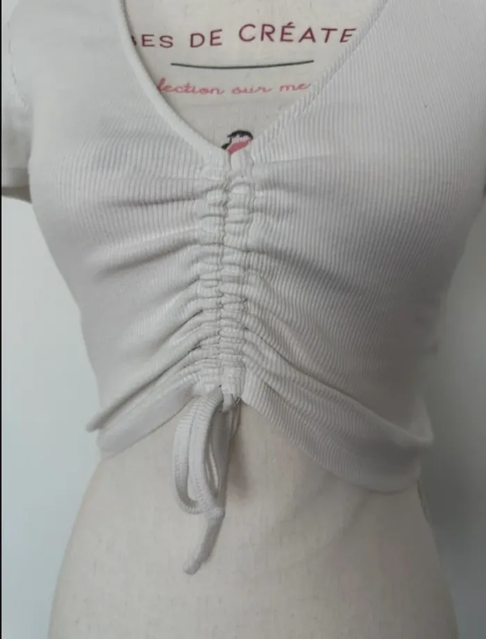 Top court blanc Zara taille M ou 38 - photo numéro 2