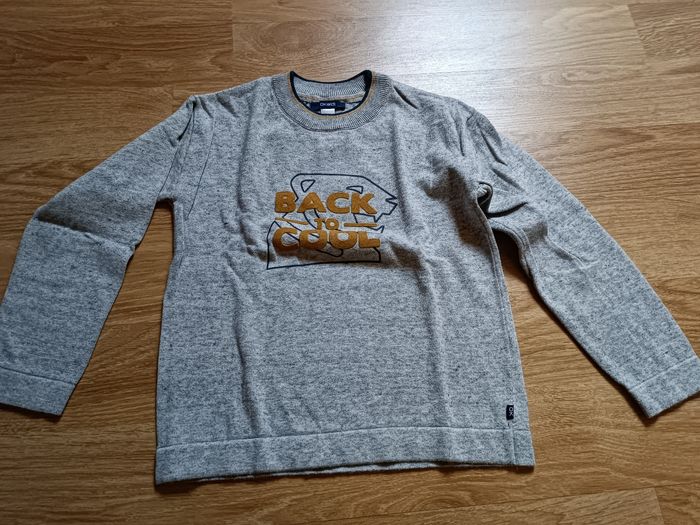 Pull gris, Okaïdi, 8 ans
